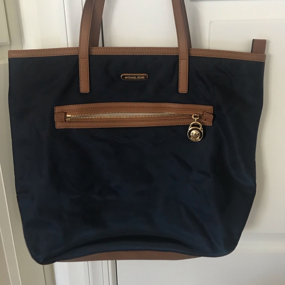 Michael Kors tote